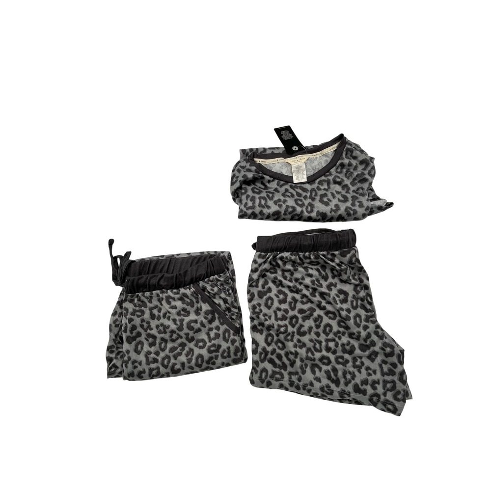Lucky Brand Womens 3 Piece Pajama Set Grey Leopard Print Top Pants Shorts M NWT